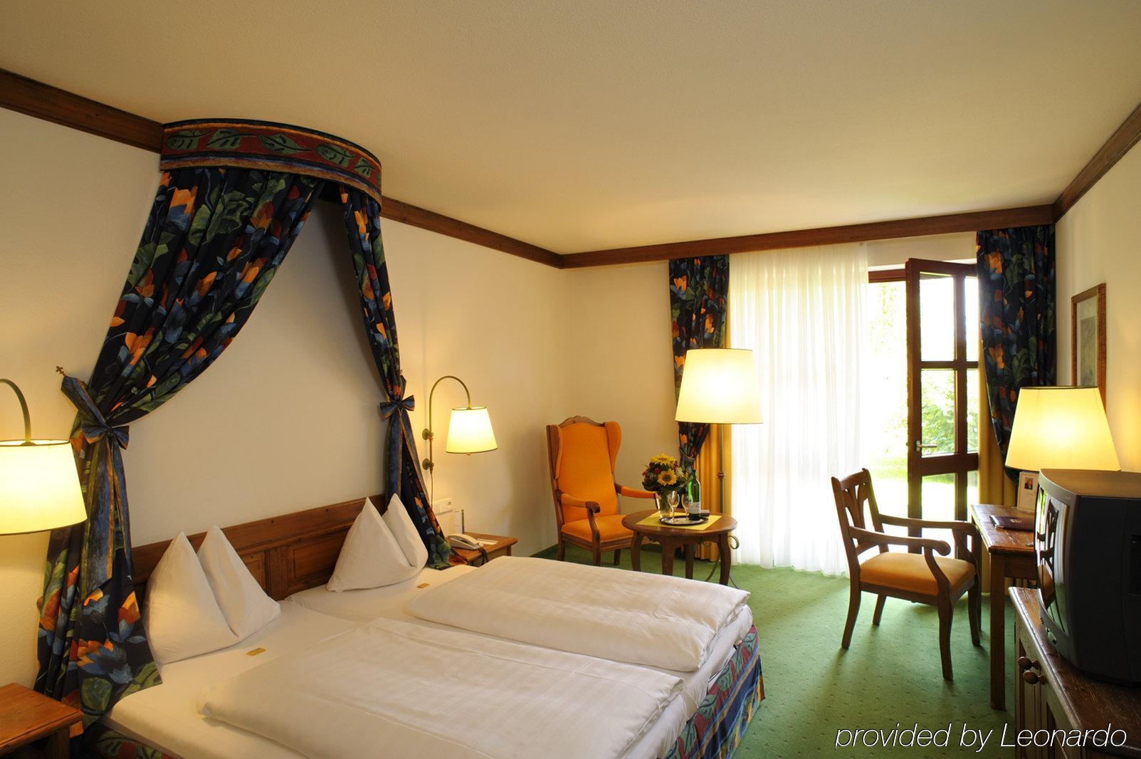 Kurhotel Fuerstenhof By David Blankenburg  Rum bild